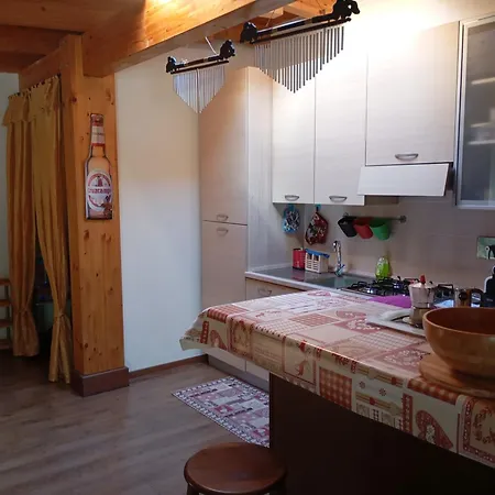 La Casa Tra Gli Alberi アパート *