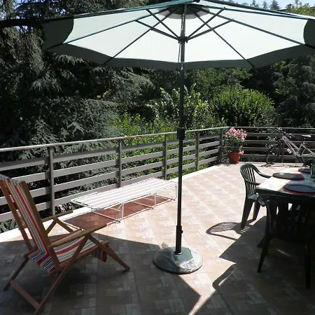 La Casa Tra Gli Alberi Διαμέρισμα *